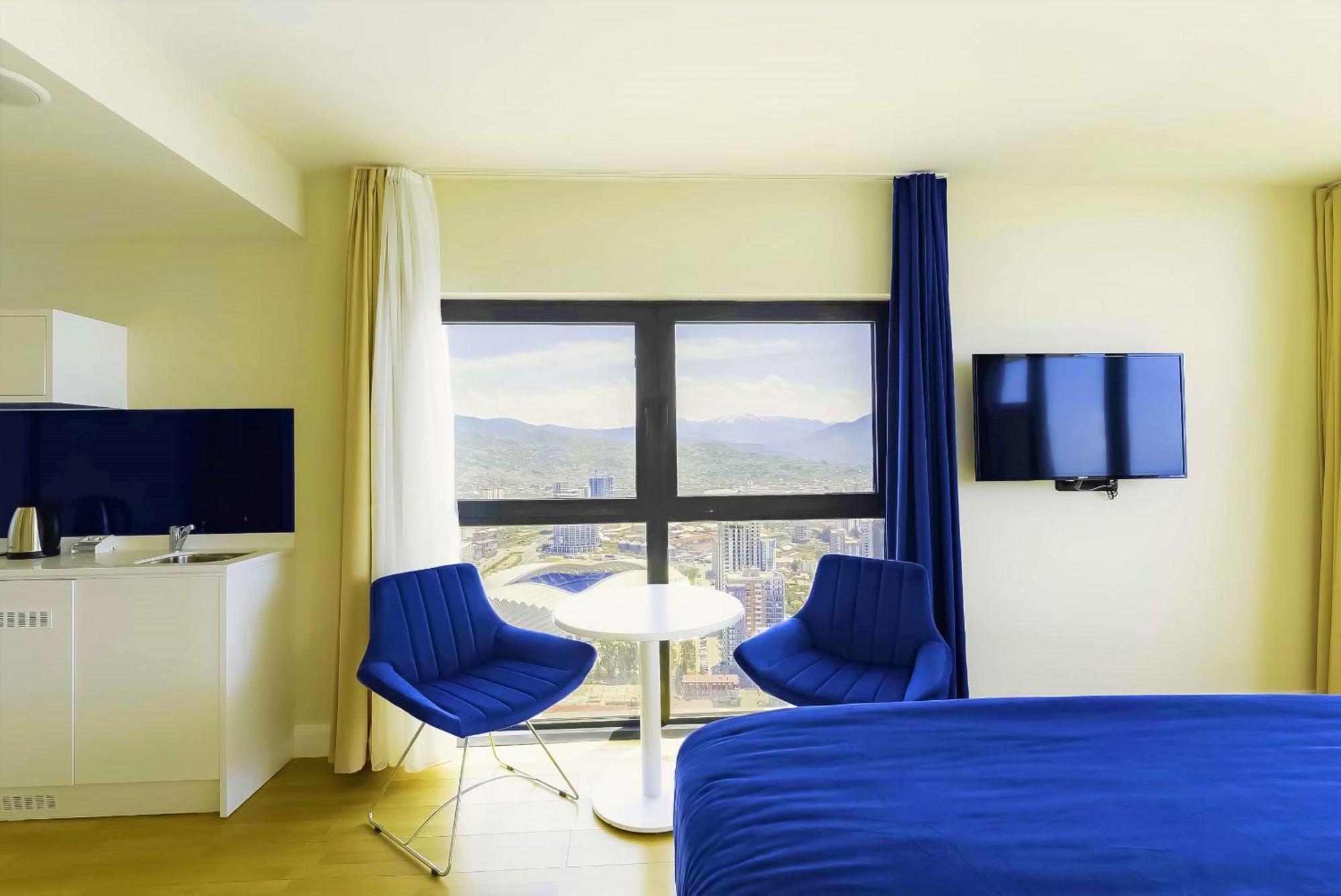 Relax And Unwind Premier Sea View Aparthotel In Batumi Exterior photo