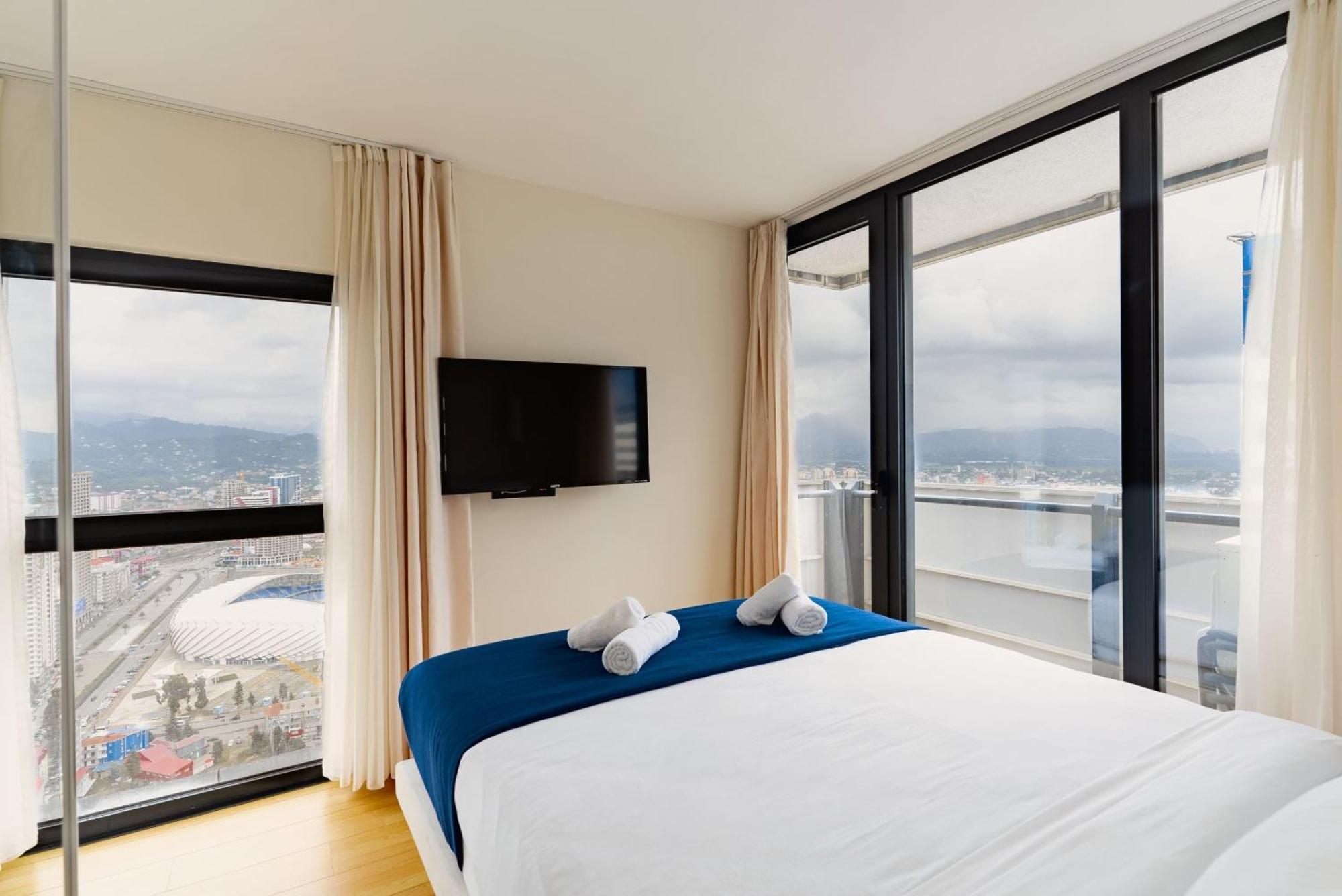 Relax And Unwind Premier Sea View Aparthotel In Batumi Exterior photo